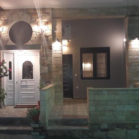 נאוס מרמרס Evdokia'S Apartments And Rooms מראה חיצוני תמונה